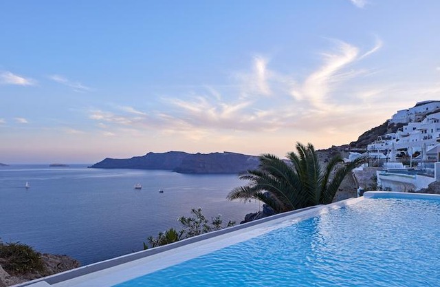 Katikies Villa Santorini - The Leading Hotels Of The World