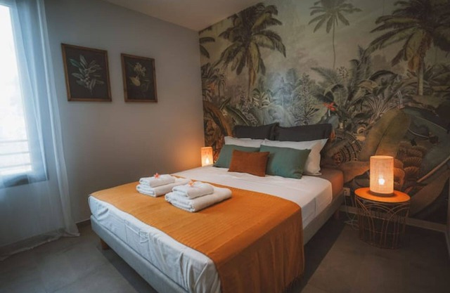 Kaz Lagoon, quiet house, sea view, 1mn walk from the lagoon!