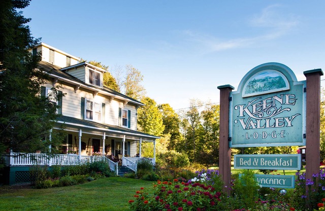 Keene Valley Lodge