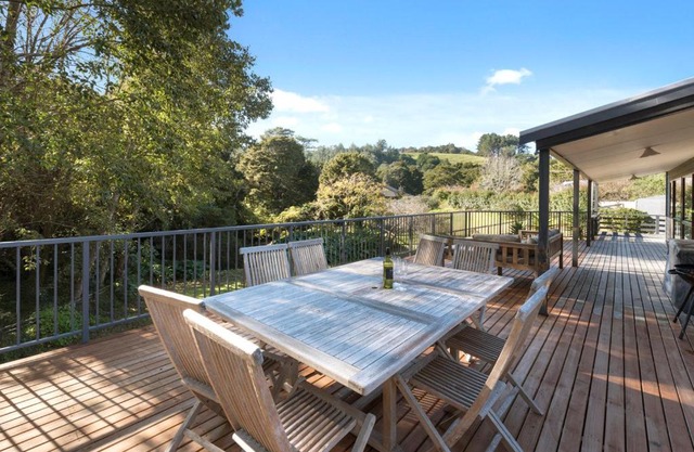 Kereru Retreat - Matakana Holiday Home