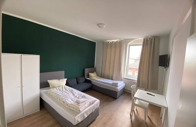 Kieler Straße 73 W1 - 3 bedrooms with 2 bathrooms