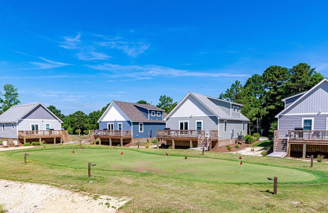 KIL9119 Golf Resort Living; Minutes to the Beach; Community Pool & Fitness
