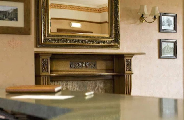 Kilmarnock Arms Hotel