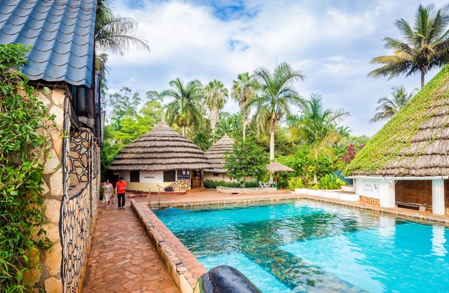 Kingfisher Safaris Resort Hotel