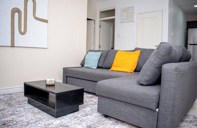 Kingston's Soul—Chic 2BR Condo w/Pool & GYM