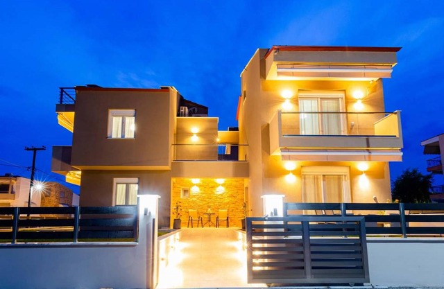 Kiosse Maison 1 by TravelPro Services - Nea F...