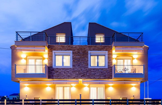 Kiosse Maison 3 by TravelPro Services - Nea F...
