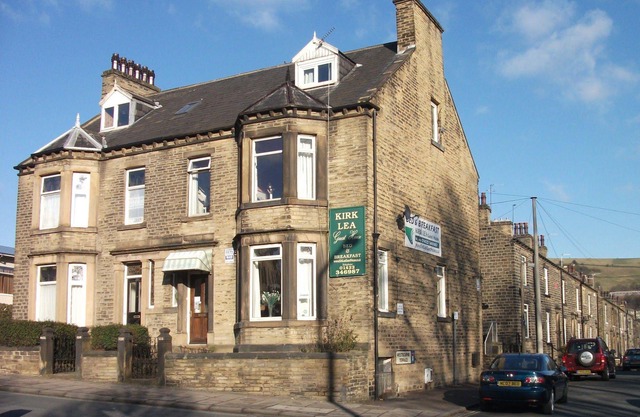 Kirk Lea 