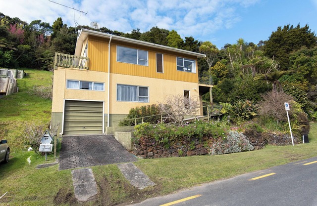 Knight’s Retreat - Paihia Holiday Home