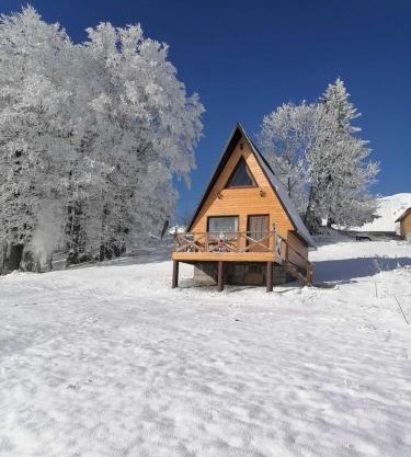 Koliba Luča Smrčevo Brdo