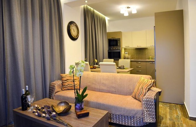 Kolios Hillside Villa