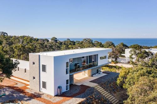 Koolbardi - Bushland Retreat near Pristine Beaches