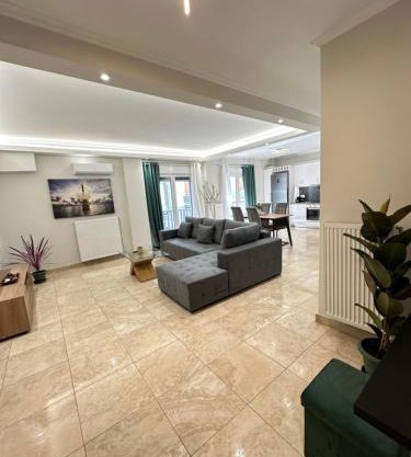 Kosmos luxury apartment
