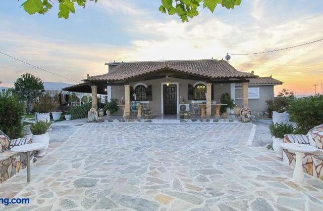 Kouros resort