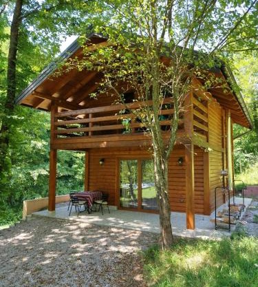 Kuća u šumi - Forest house near National park Una - Air Spa Lohovo