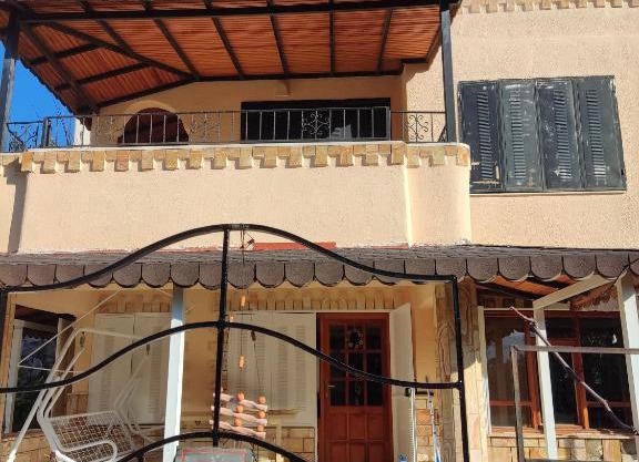 Kuşadası Müstakil villa 4+1