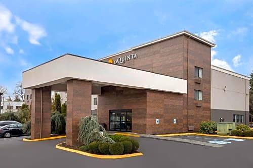 La Quinta Inn by Wyndham Everett