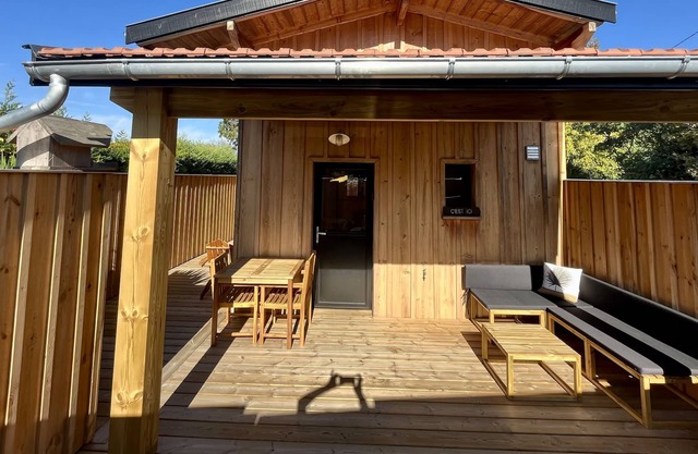La Cabane du Broustic, Votre Location de Charme au Bord du Bassin D'arcachon