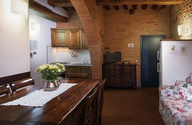 La Casa delle Querce - "L'Aia"
