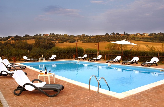 LA CONTEA 2 - APARTMENT 4 + 2 PLACES - POOL