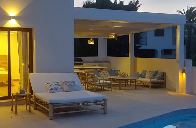 LA FUSTERA - By Almarina Villas