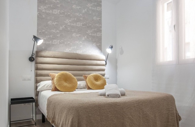La Latina I - Beautiful 2 rooms apartment.