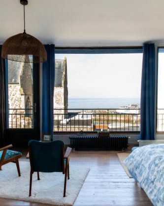 La Maison Bleue, terrasses et vue panoramique mer