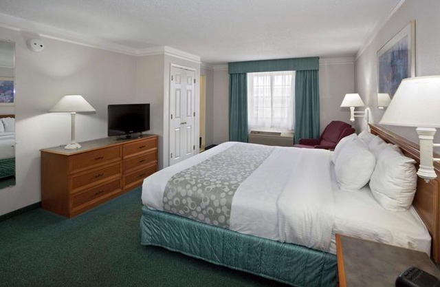 La Quinta Inn Omaha West