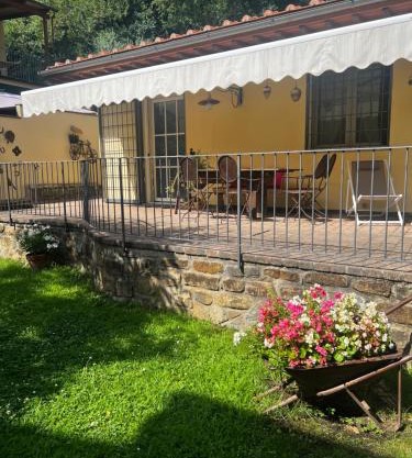 La Serra Sognante, casa vacanze con giardino privato tra Firenze e Fiesole