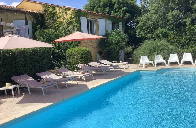 "LA SOKINA " Grimaud seaside, gulf St Tropez, heated swimming pool 8 persons