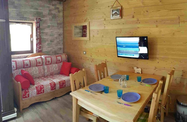 LA TOUSSUIRE 6 PERS PIED DES PISTES.