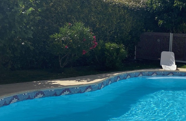 La Villa des Sourires SWIMMING POOL/SPA/SAUNA/CLIM