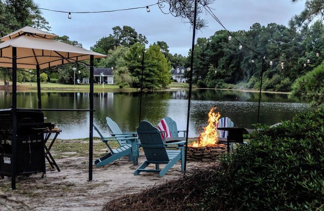 Labrador LakeHouse I Billiards & Bar I Pool I Kayak I WOW-Kitchen I Fire Pit