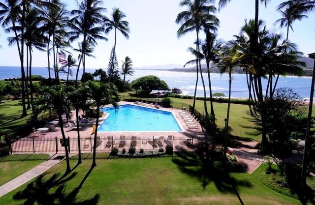 Lae Nani Beautiful Oceanfront Condo with newly installed AC 2BR/2BA