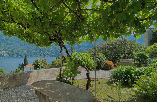 Laglio Charlie's House Lake View