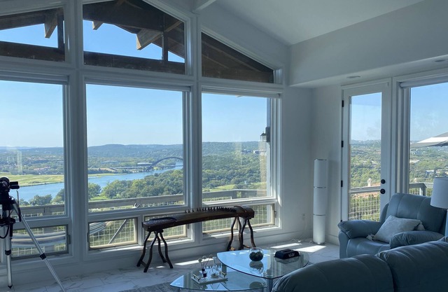 Lake Austin Oasis