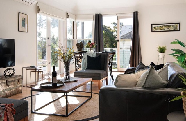 Lake Como Villa - Lake Daylesford on your doorstep