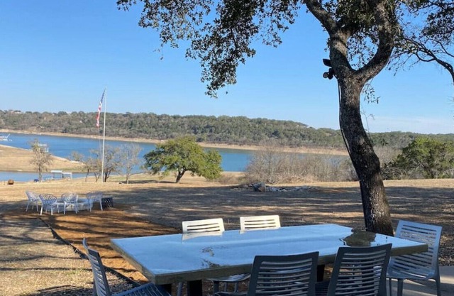 Lake Front Compound on 2 Acres W/Boat Slip Sleep 12