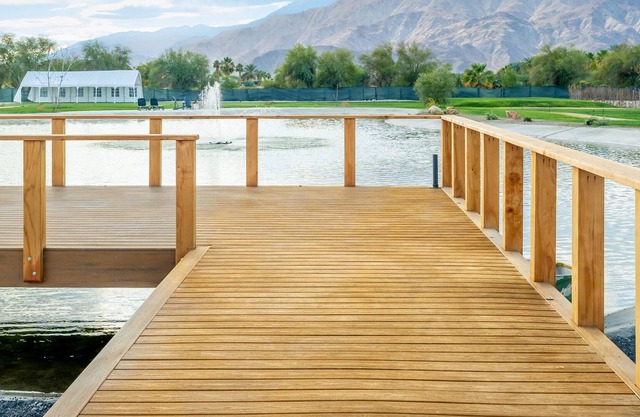 Lake Front - Private event space for up to 500 guests! Perfect for weddings!