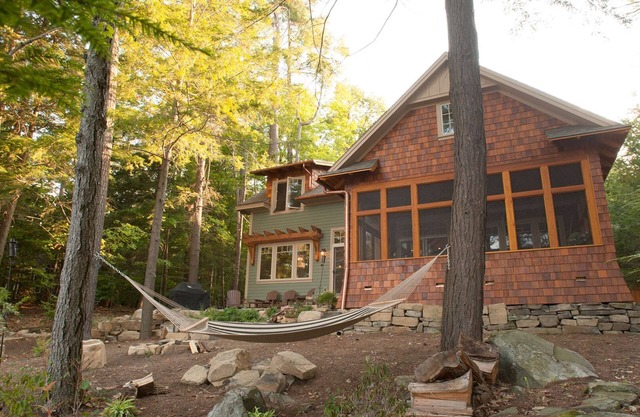 Lake George Waterfront. Kattskill Bay. Stunning Craftsman Detail, Amenities