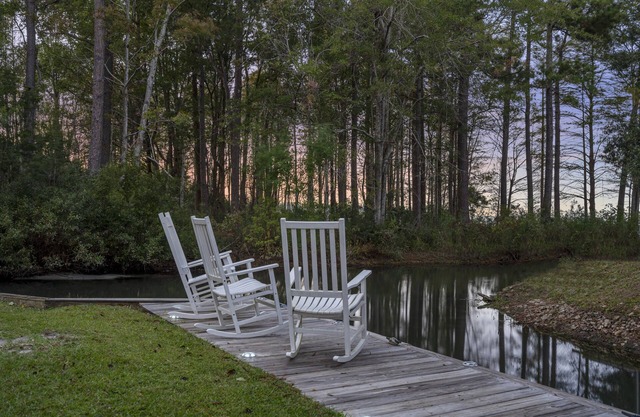Lake Moultrie Home With Private Boat Ramp