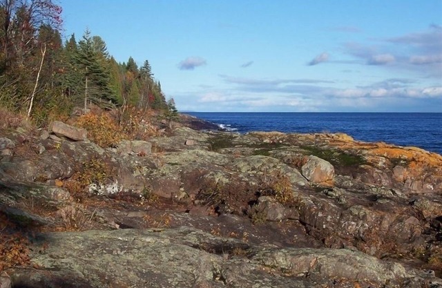 Lake Superior Cabin W/Private, Walkable Solid Rock Shoreline