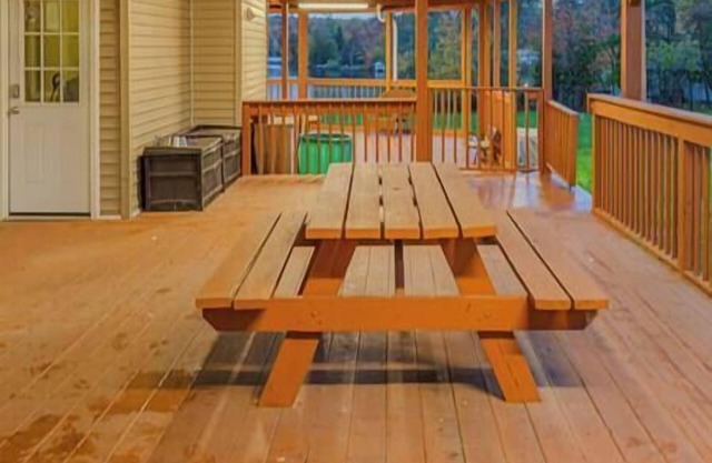 Lakefront 10BR Retreat w/Sauna
