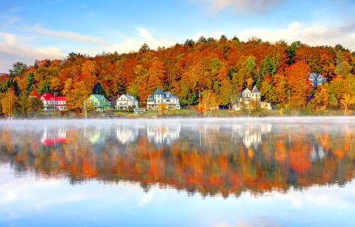 Lakefront Adirondack Cabin - Dock - Canoe - 10 min to Lake Placid