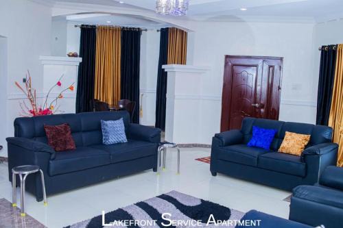 Lakefront apartment