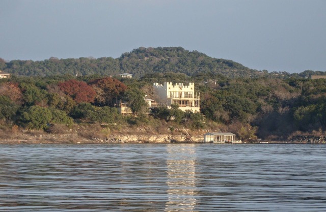 Lakefront Castle Lake Travis Sleeps 12, Private Cove , Dock , Fire Pits, Boats