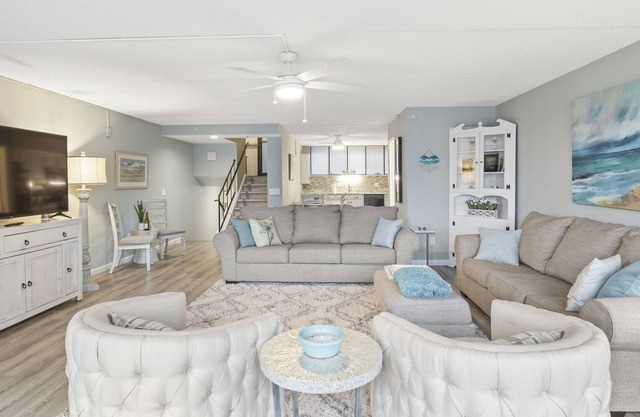 Lakefront Condo | Close to Bristol Mountain | Lake Views