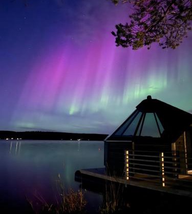 LakeLodge Kiehinen & Igloos