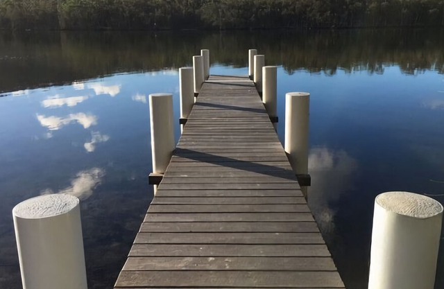 LAKES EDGE @ LAKE CONJOLA in Lake Conjola