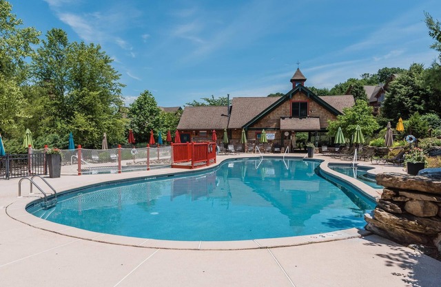 ❤Lakeside Alpine Retreat at Mountain Creek Resort - only 30 minutes to LEGOLAND